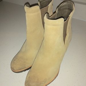 Women's Sorel Suede SZ 12 Booties